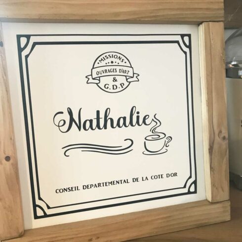 Les cadres faits main de COSYHOME à personnaliser selon le prénom